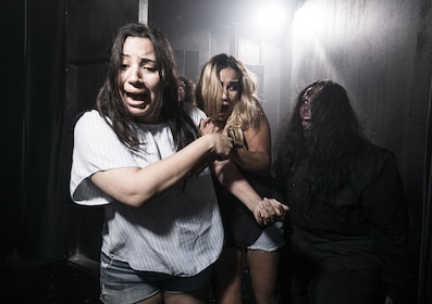 Howl-O-Scream Tickets at SeaWorld San Diego