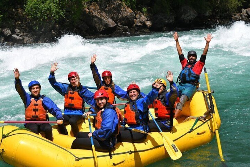 Half-Day Río Futaleufu Private Guided Rafting Experience