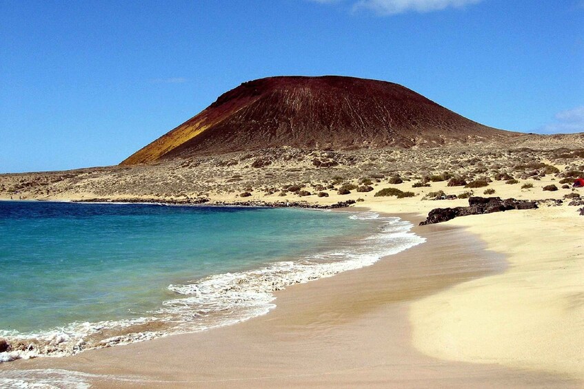 Picture 4 for Activity Lanzarote: Roundtrip Ferry Transfer to La Graciosa