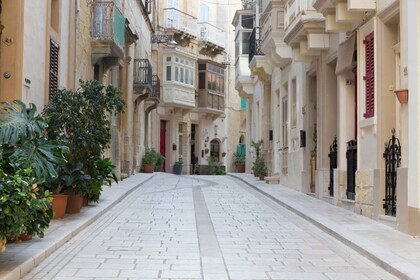 3 Steden - Rondleiding door Birgu in het Engels - Frans - Duits