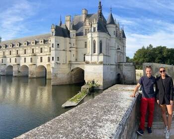 Von Tours aus: Ganztagesausflug zu den Schlössern Chambord und Chenonceau