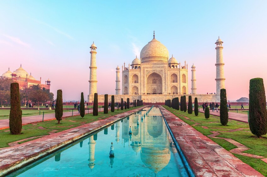 Taj Mahal with Self-Guided Audio Tour