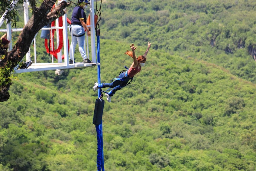 Picture 8 for Activity Santiago: Bungee Jumping at Cola de Caballo Park