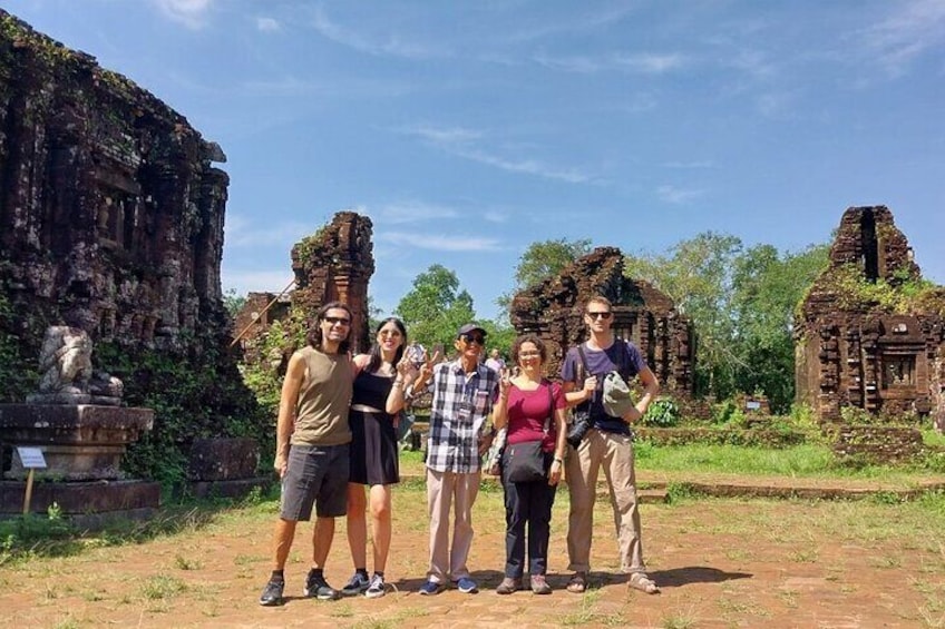 My Son Sanctuary & Boat Trip Small Group Hoi An7h30/Da Nang6h30