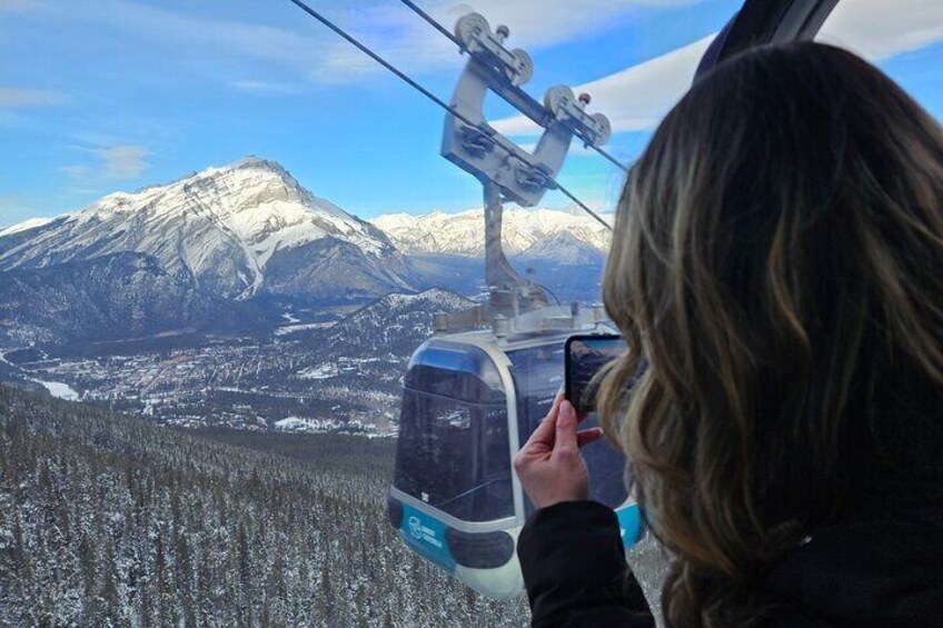 Spectacular Banff Day - Gondola Included