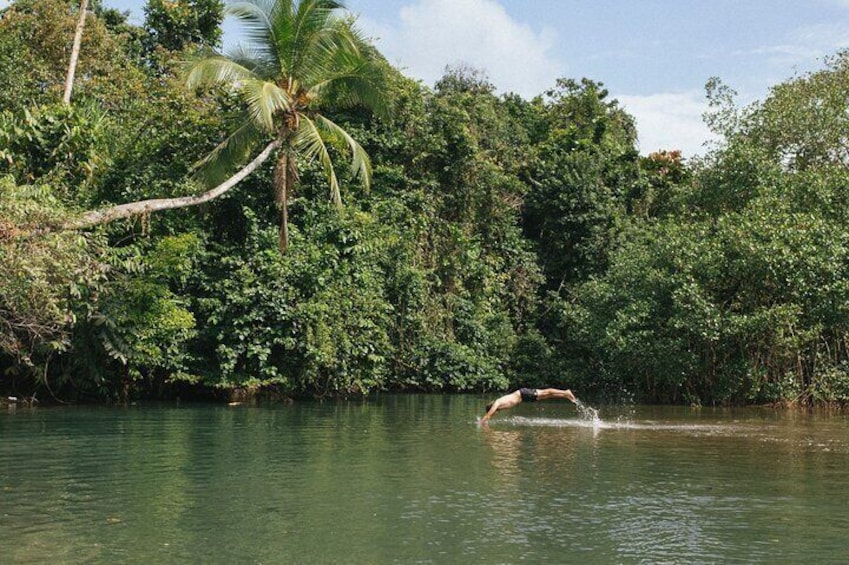 Palomino Natural Pool Hiking Activity