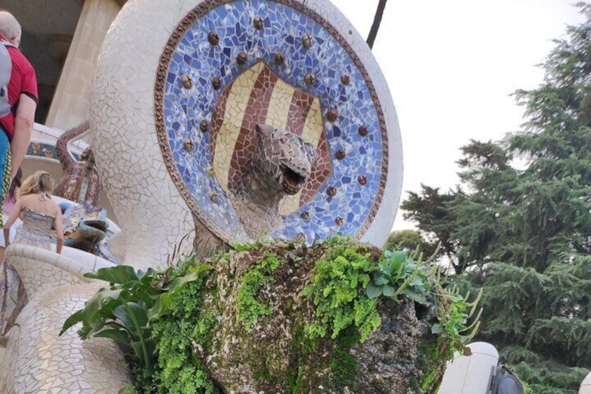 Skip the line - Admission to Guell Park 