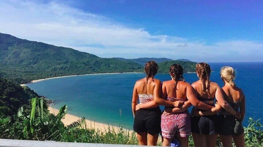 Ocean view from Hai Van Pass