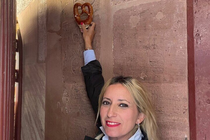 German Food City Tour in Heidelberg with Sightseeing Highlights