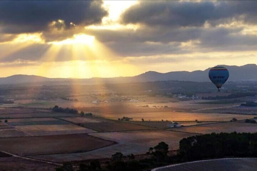 Private Balloon Flight Over Mallorca for Two People