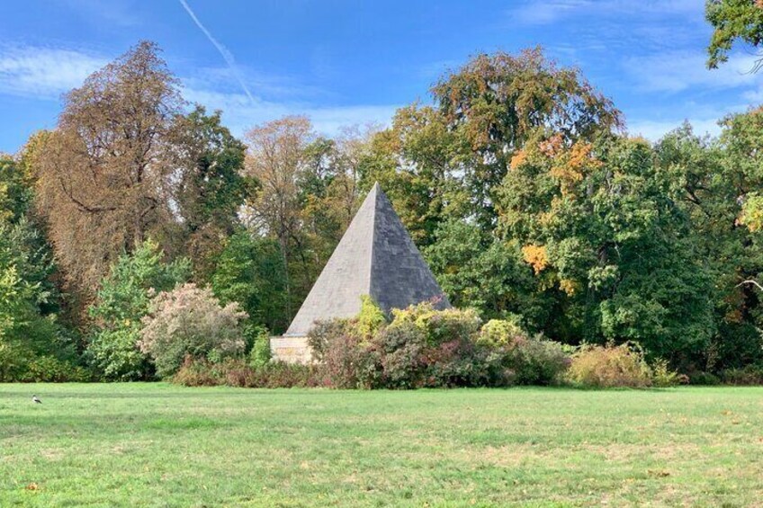 Discover the mystery behind the pyramid in the New Garden