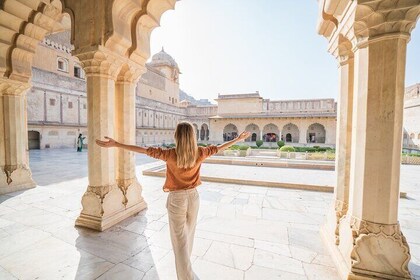 From Delhi: Jaipur Private Full Day Trip with Private Transfers