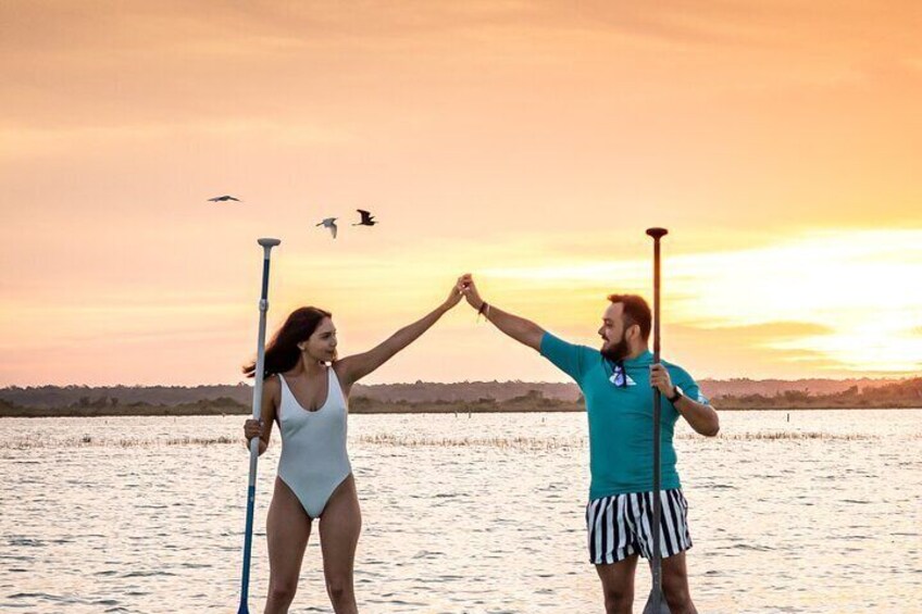 Paddleboard sunrise tour in the seven colors lagoon of Bacalar 