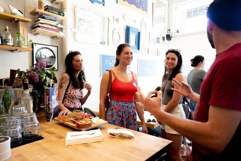 Pike Place Market Gourmet Food Tour