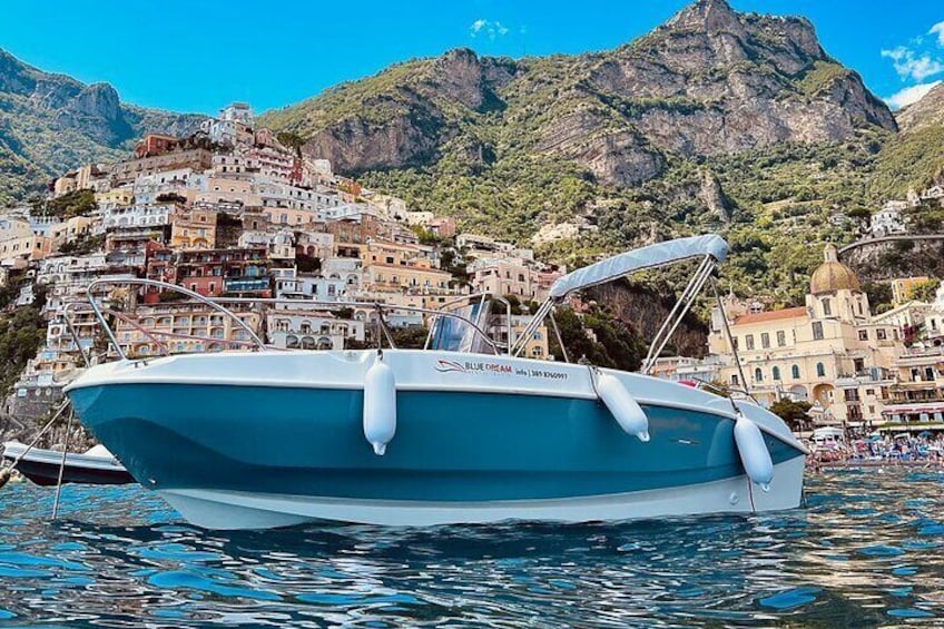 Rent without drive license or with skipper on the Amalfi coast