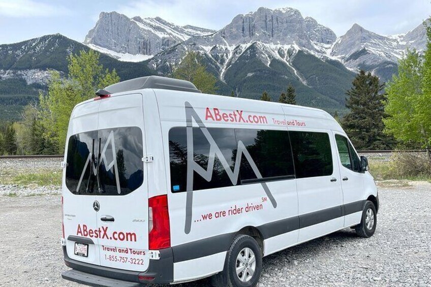 Full-Day Private Banff and Yoho National Park Tour