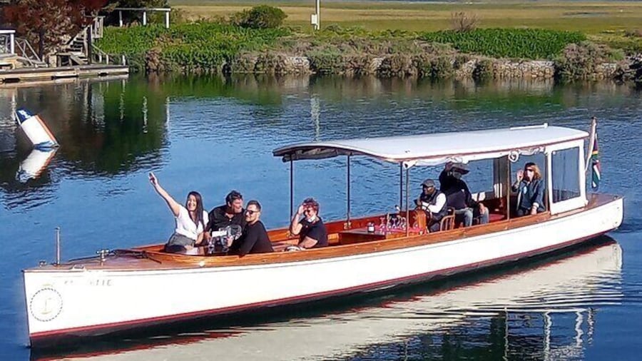 Knysna Boat Cruise aboard Coquette