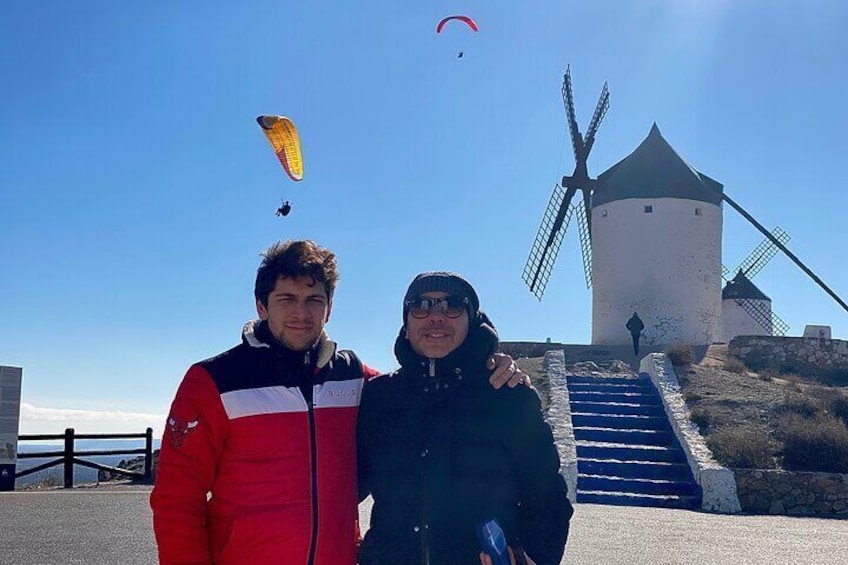 Tour the Windmills of Don Quixote de la Mancha and Toledo with Lunch