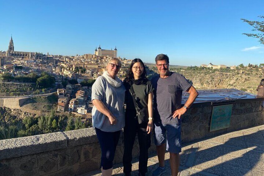 Tour the Windmills of Don Quixote de la Mancha and Toledo with Lunch