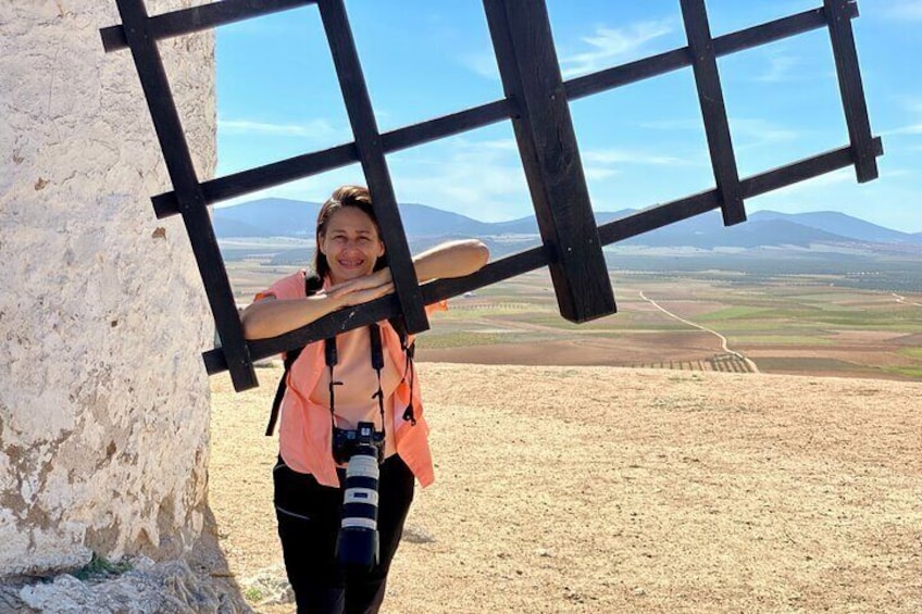 Tour the Windmills of Don Quixote de la Mancha and Toledo with Lunch