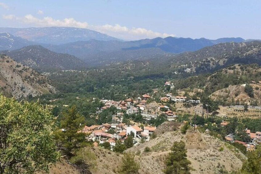 Troodos Jeep Tour: Nature, Villages and Blue Wine