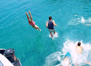 Theo's Bootstour auf Korfu und dem griechischen Festland mit Strand-BBQ