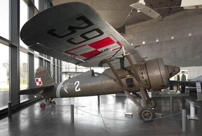 Entrada al Museo Polaco de Aviación