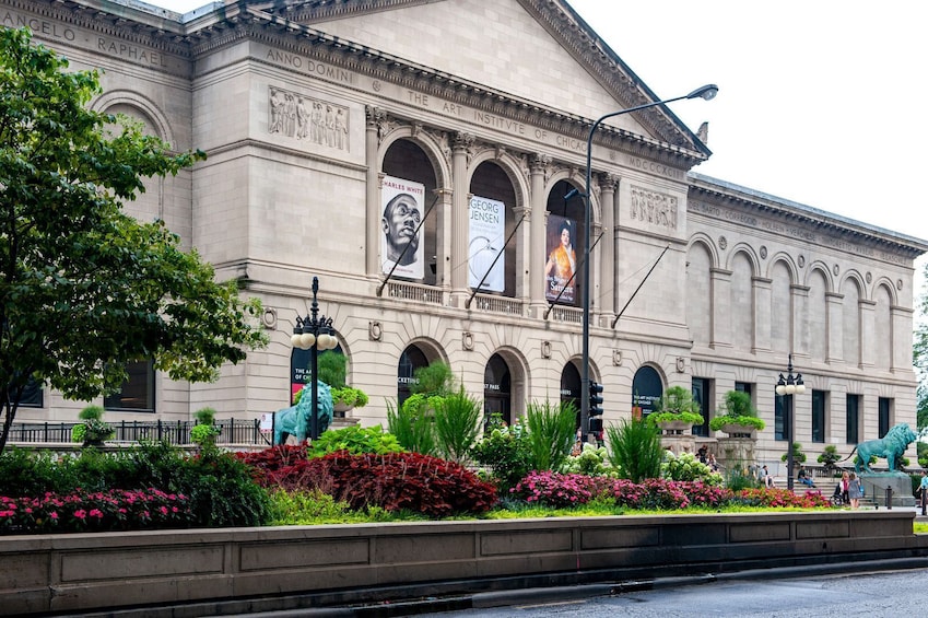 Art Institute of Chicago: Ticket & Self-Guided Audio Tour