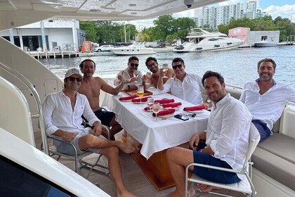 Private 2-Hour Miami Boat Tour