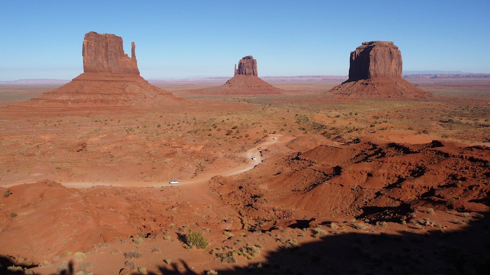 Flagstaff to Grand Canyon Air & Monument Valley Ground (F-MVJ)