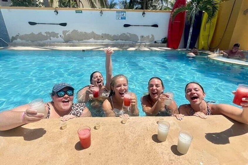 Sergio´s Beach House Buffet and Drinks