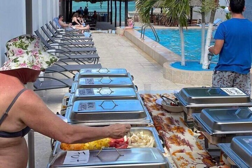 Sergio's Beach House, Open Bar and Buffet