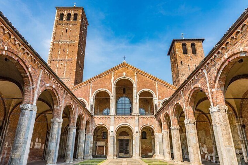 Basilica di Sant’Ambrogio and Old Town with Private Guide