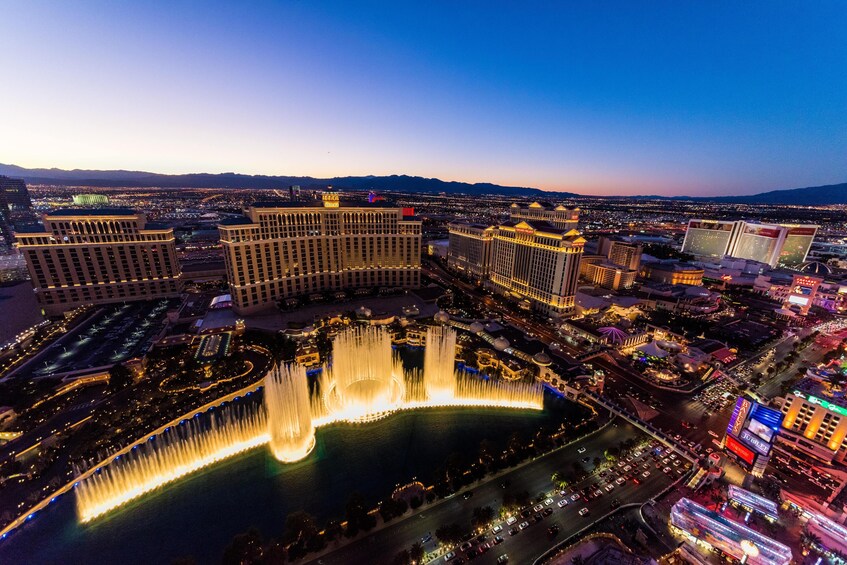 Las Vegas Night Flight by Helicopter with Dinner at Matteo’s