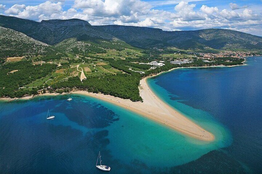 Panoramic flight over Brač, Hvar, Šolta and Split from Brač Island