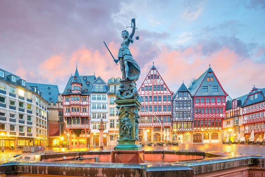 Frankfurt am Main: the City of Contrasts with Self-Guided Audio Tour