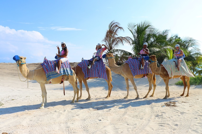Combo Maroma Beach: Camel Caravan & Wave Runner
