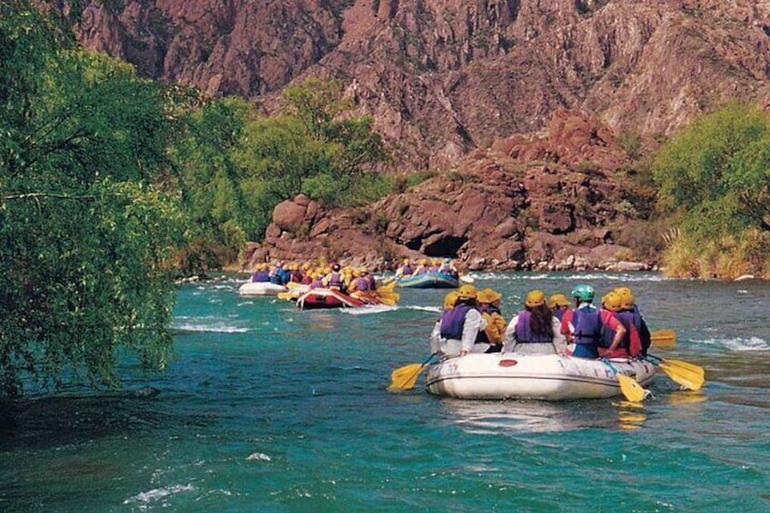 Rafting en Río Atuel - Valle Grande. 