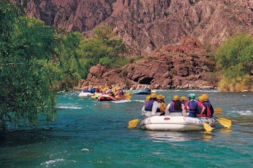 Rafting en Río Atuel - Valle Grande.