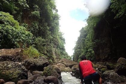 Amazing Pagsanjan Falls with Authentic filipino lunch Plus Transfers frm ma...