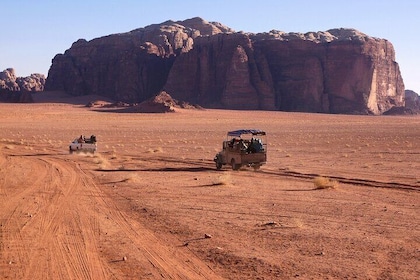 Full-Day Jeep Tour, Wadi Rum Desert Highlights