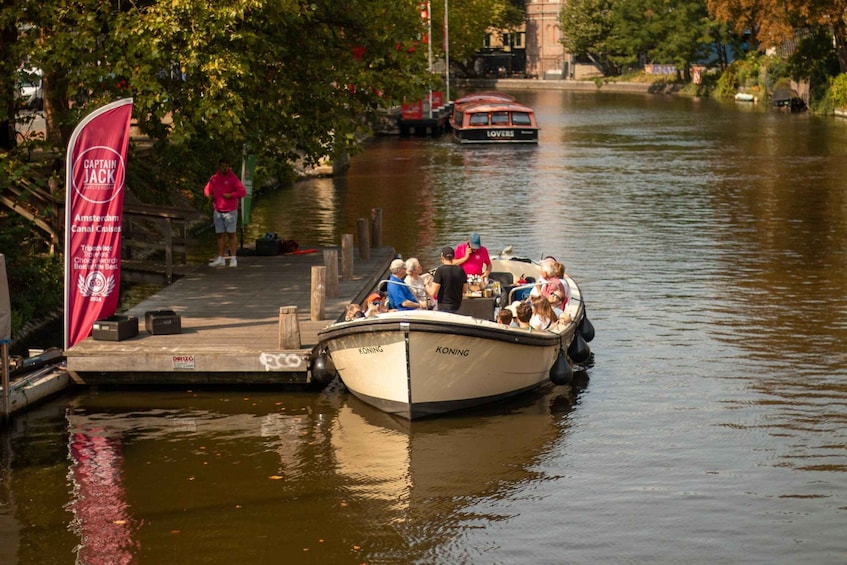 Picture 7 for Activity Amsterdam:1.5-Hour Canal Cruise local Guide, Drinks & Snacks