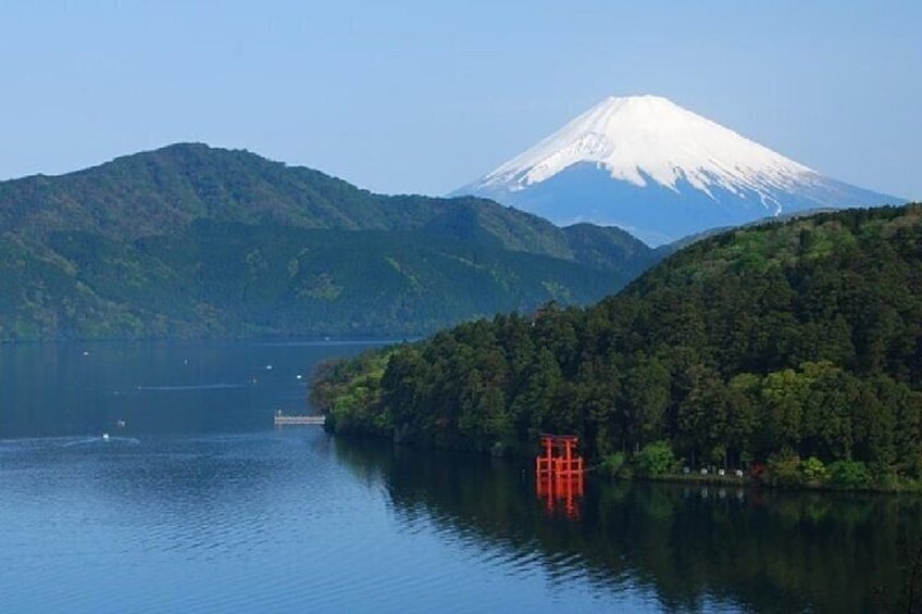 Mt Fuji, Hakone, Lake Ashi Cruise and Bullet Train Day Trip from Tokyo