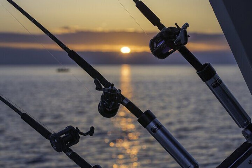 5-Hour Fishing Charter in Private Boat in Maldives with BBQ Lunch