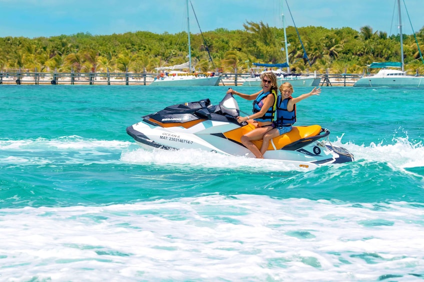 MAROMA WAVE RUNNER CARAVAN