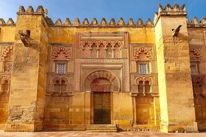 Private Mosque-Cathedral Tour in Cordoba