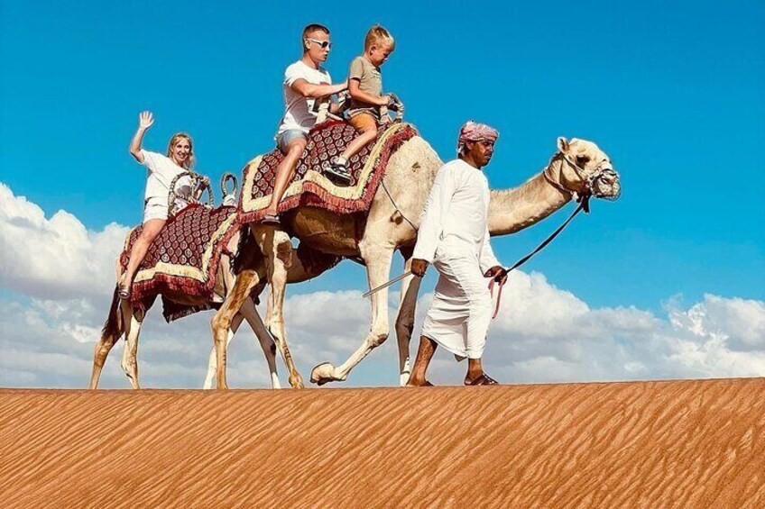 Royal Arabian Evening Desert Safari Dubai With 5 Star Buffet Dinner