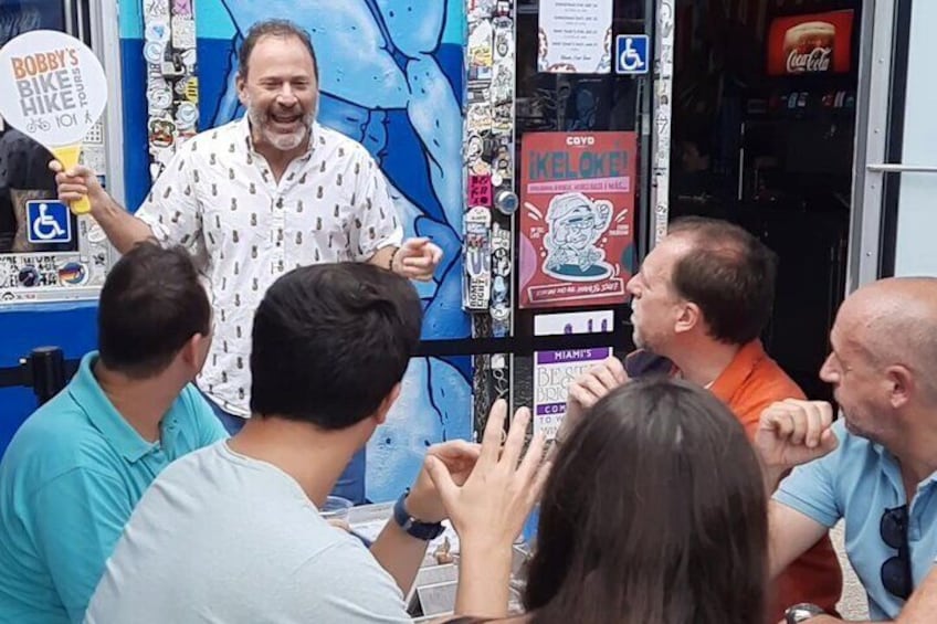 Wynwood Walls Food and Art Walking Tour