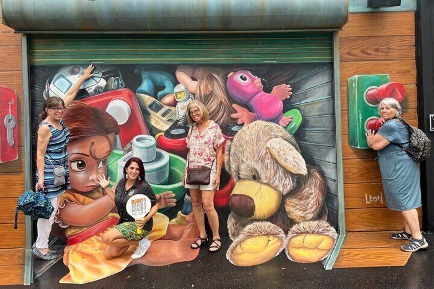 Wynwood Walls Food and Art Walking Tour
