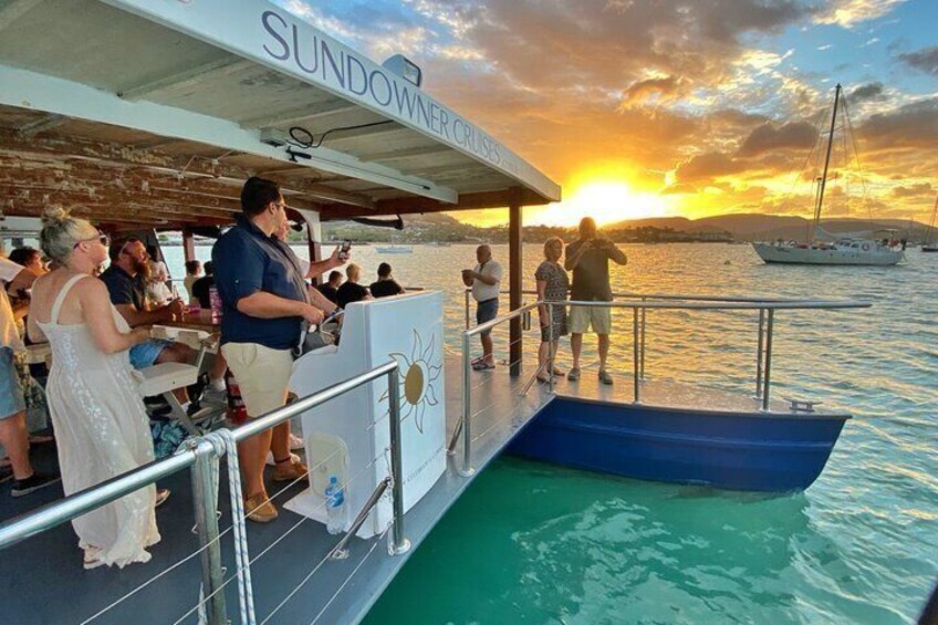 Airlie Beach Sunset Cruise 